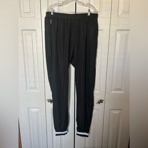 Chasse’ Black Athletic Pants